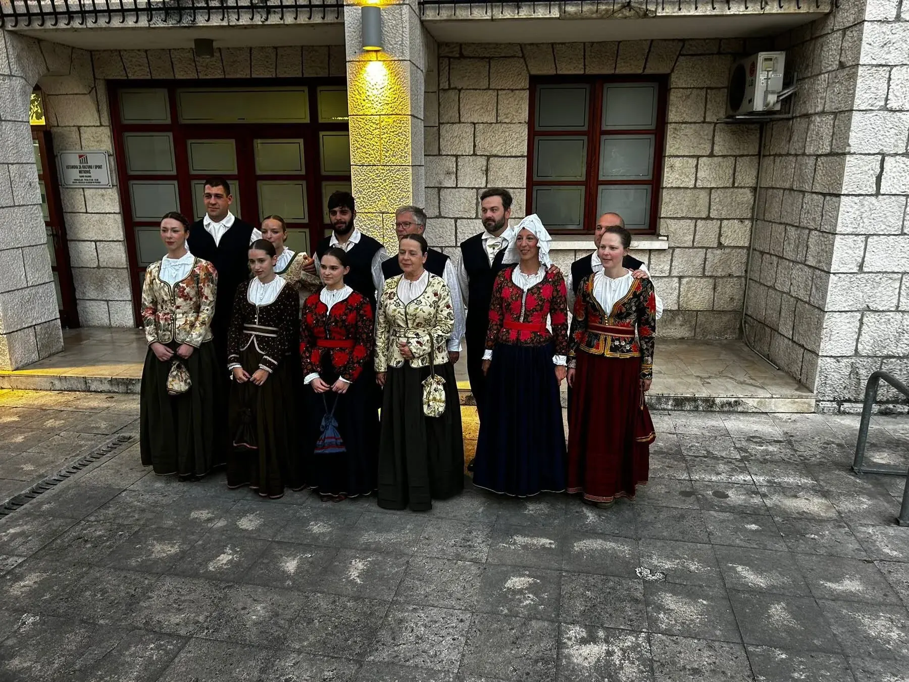 Sudjelovanje na smotri folklora „Na Neretvu misečina pala“ u Metkoviću